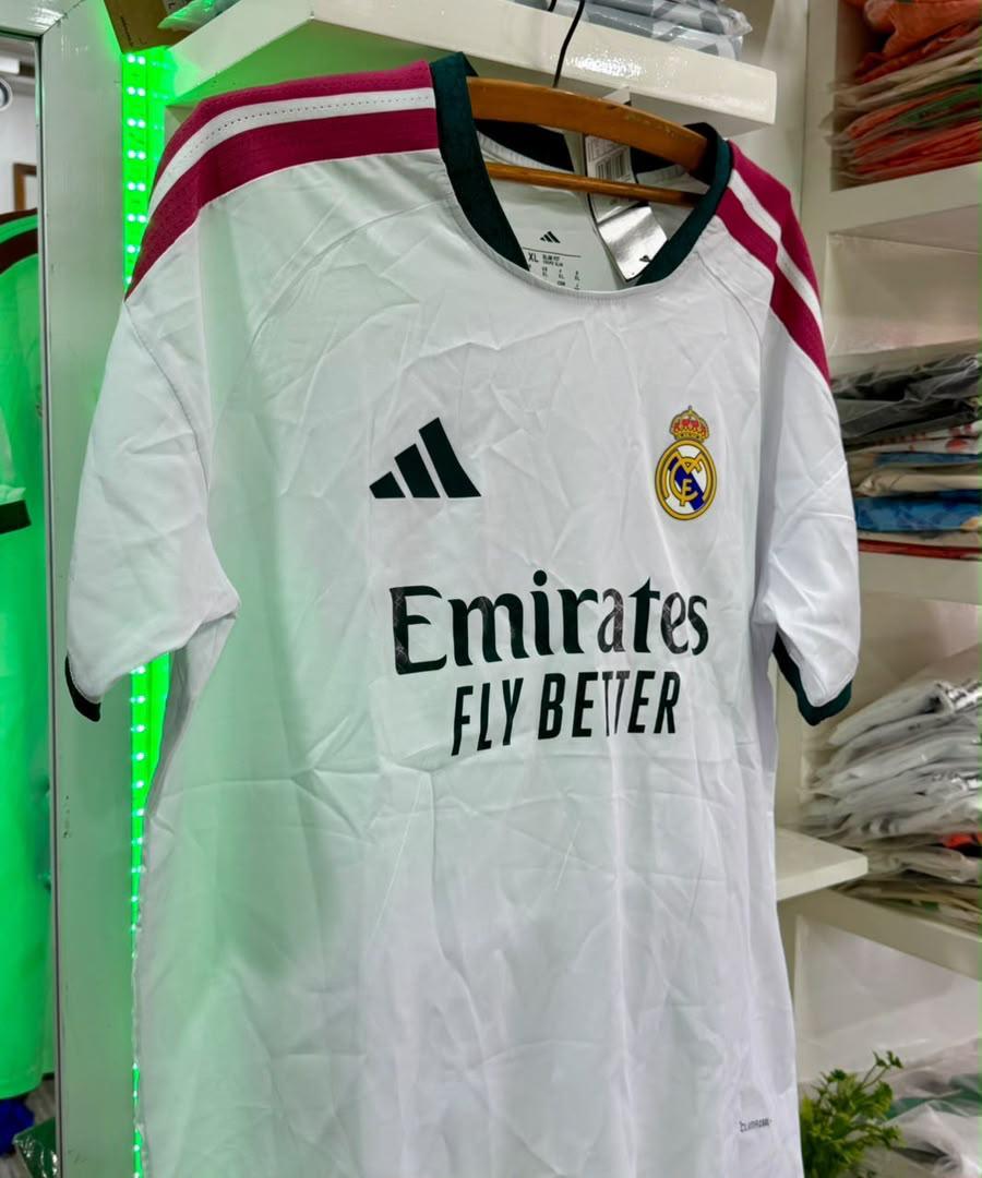 Maillot Real Madrid Domicile 24/25 — Version Joueur